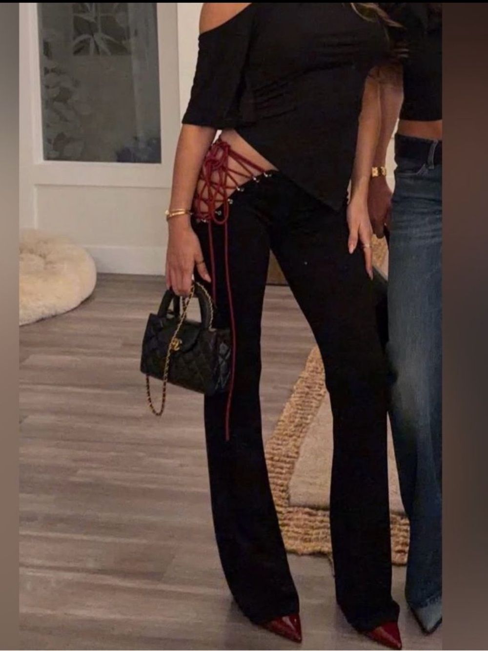 I AM GIA One-Shoulder Black Women’s Top